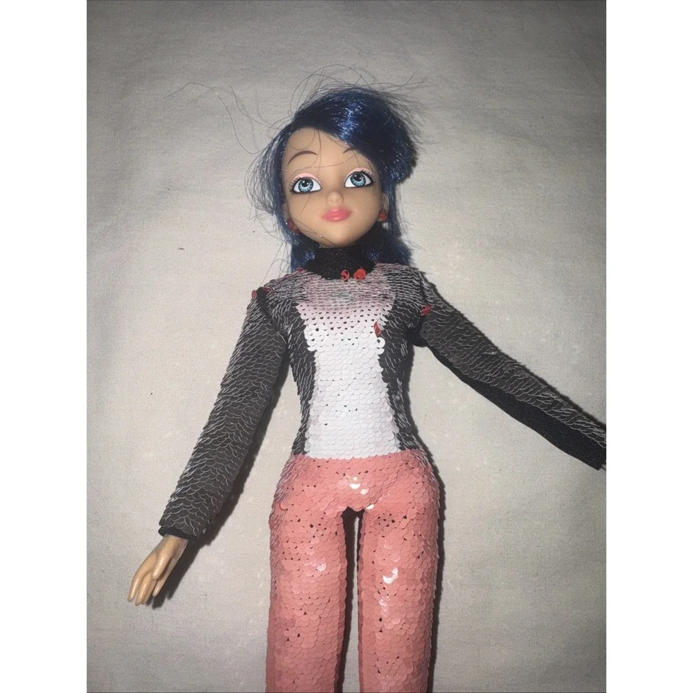 Zag Miraculous Ladybug Marinette 10'' Articulated Fashion Doll